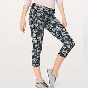 Lululemon Speed Up Crop